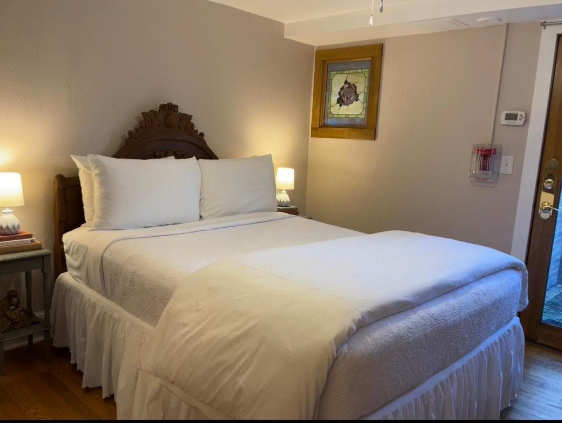 Beaufort House Inn property views in Asheville, NC — gallery photo 3