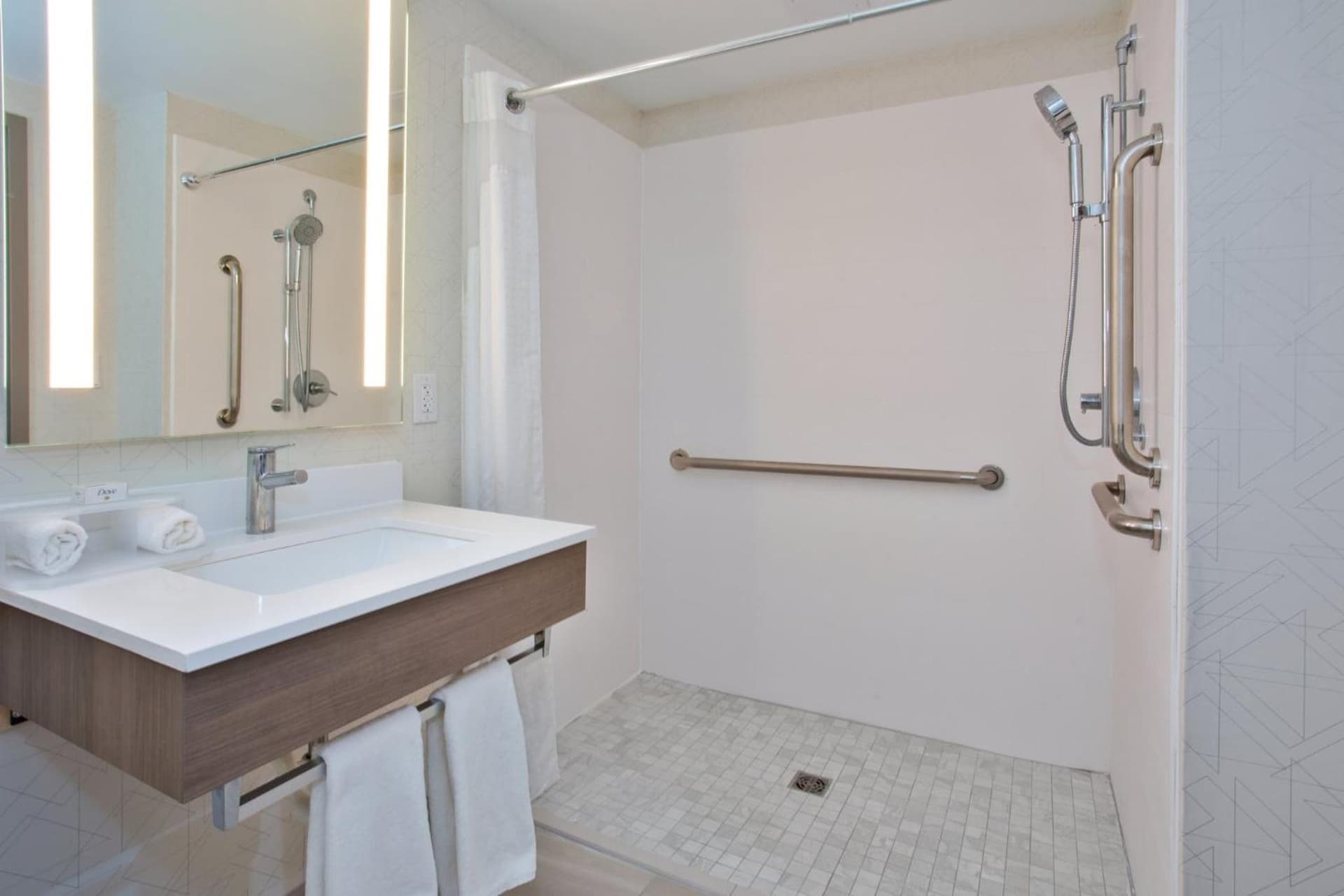 Holiday Inn Express Hotel & Suites Dover by IHG gallery photo in Dover, DE — image 35