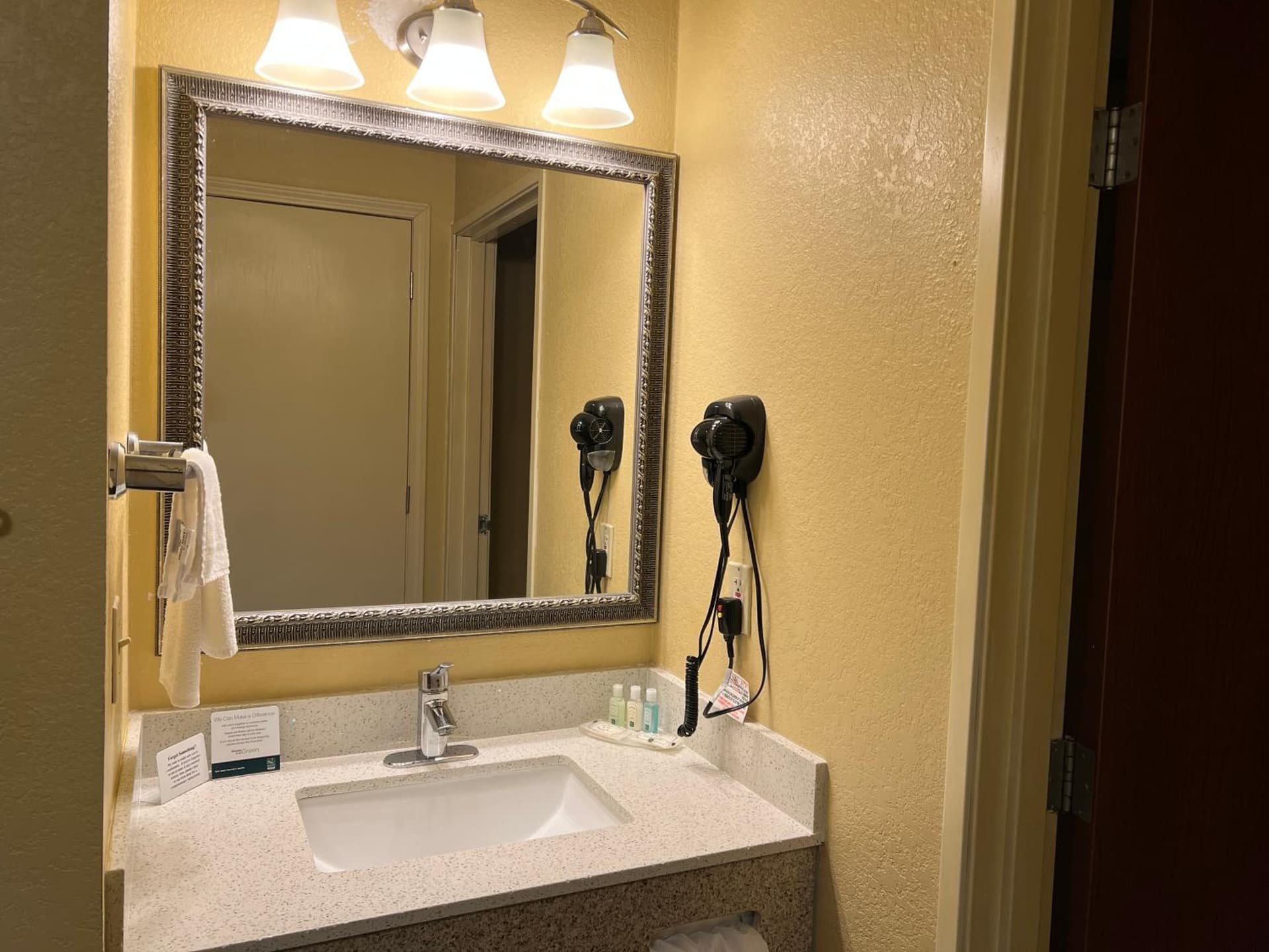 Quality Inn Des Moines North gallery photo in Des Moines, IA — image 30