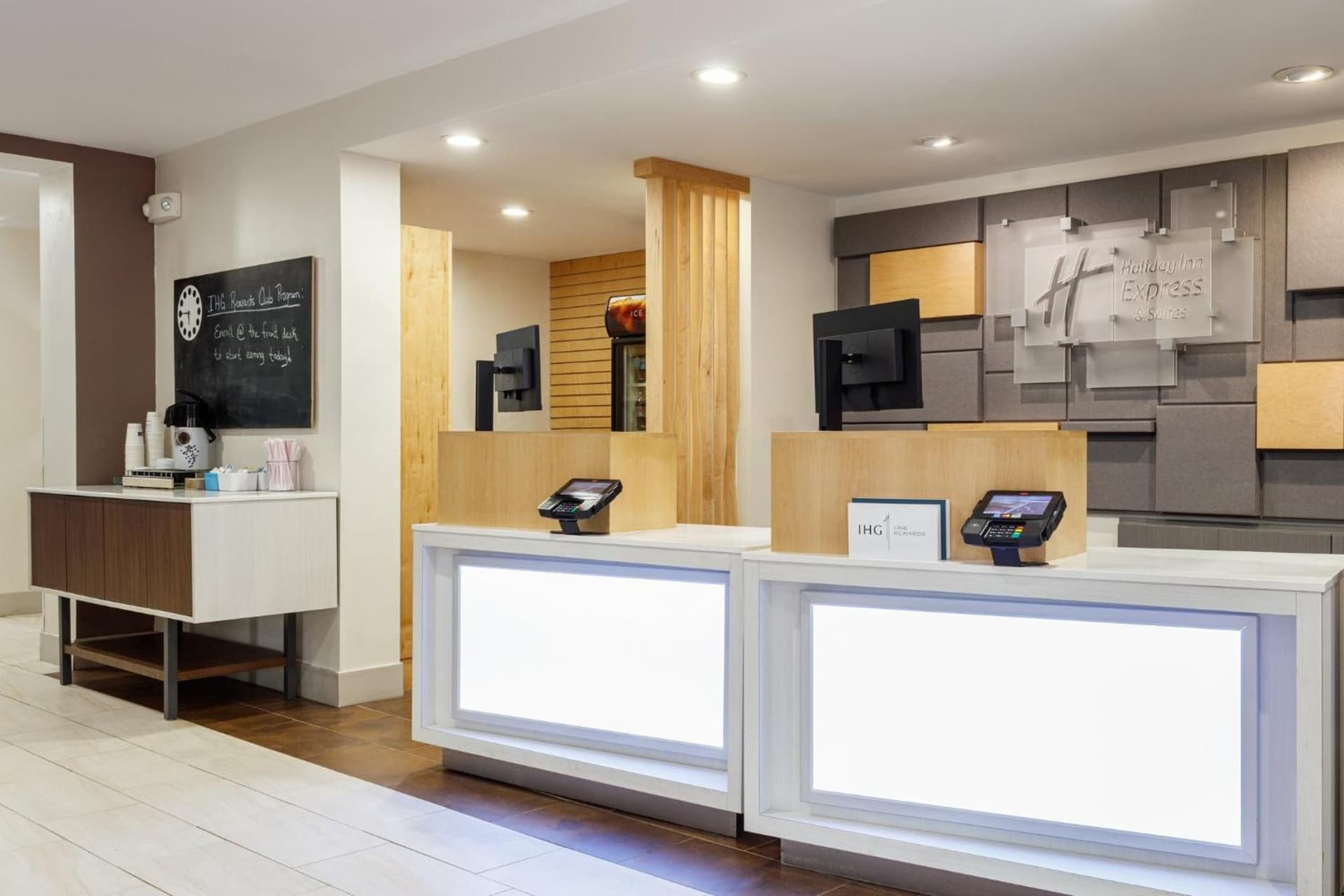 Holiday Inn Express & Suites Newport News by IHG gallery photo in Newport News, VA — image 17