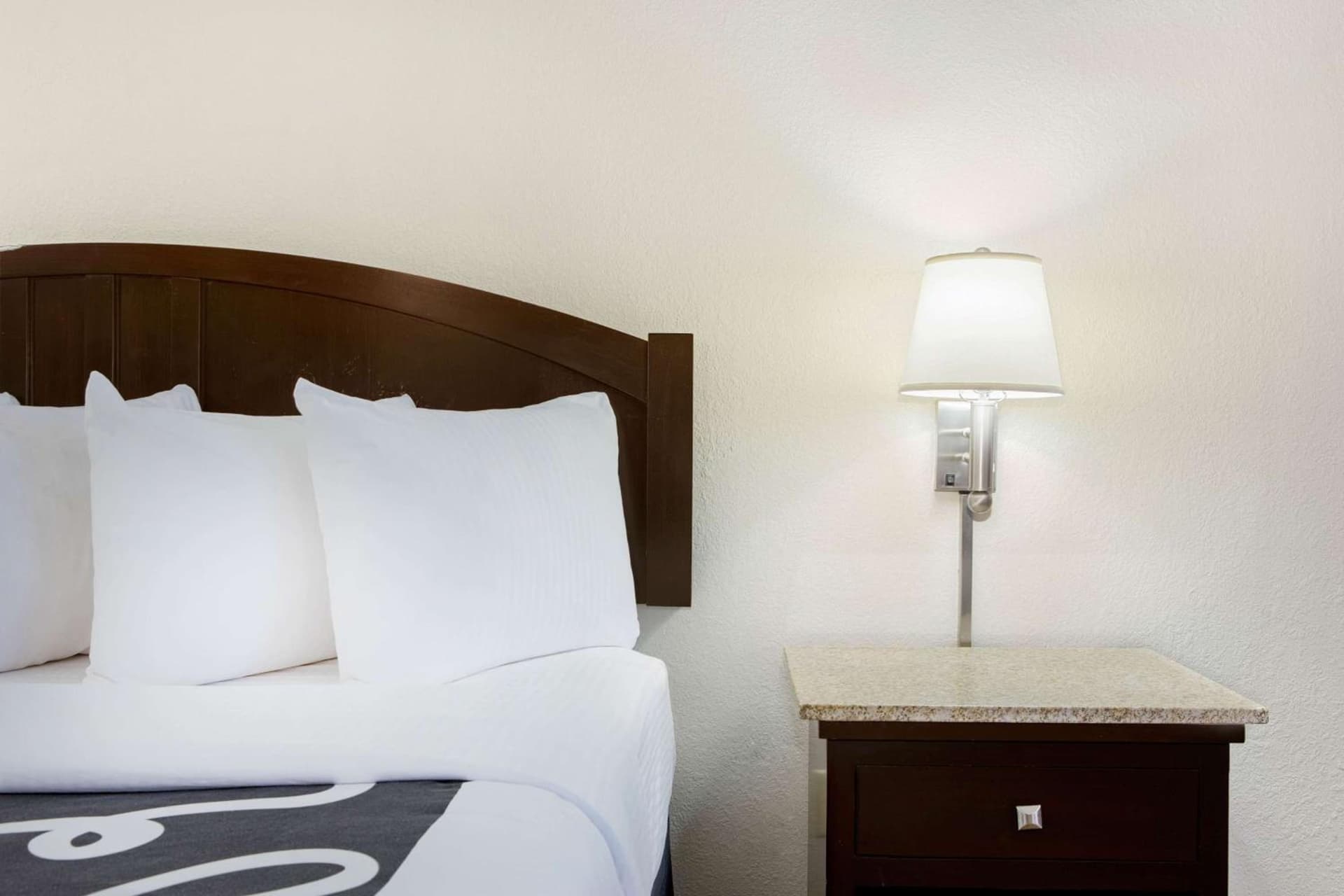La Quinta by Wyndham Springfield South gallery photo in Springfield, MO — image 29