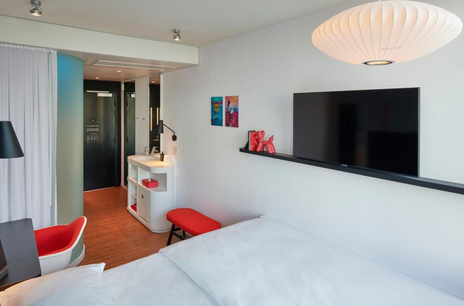 citizenM Miami World Center property views in Miami, FL — gallery photo 3