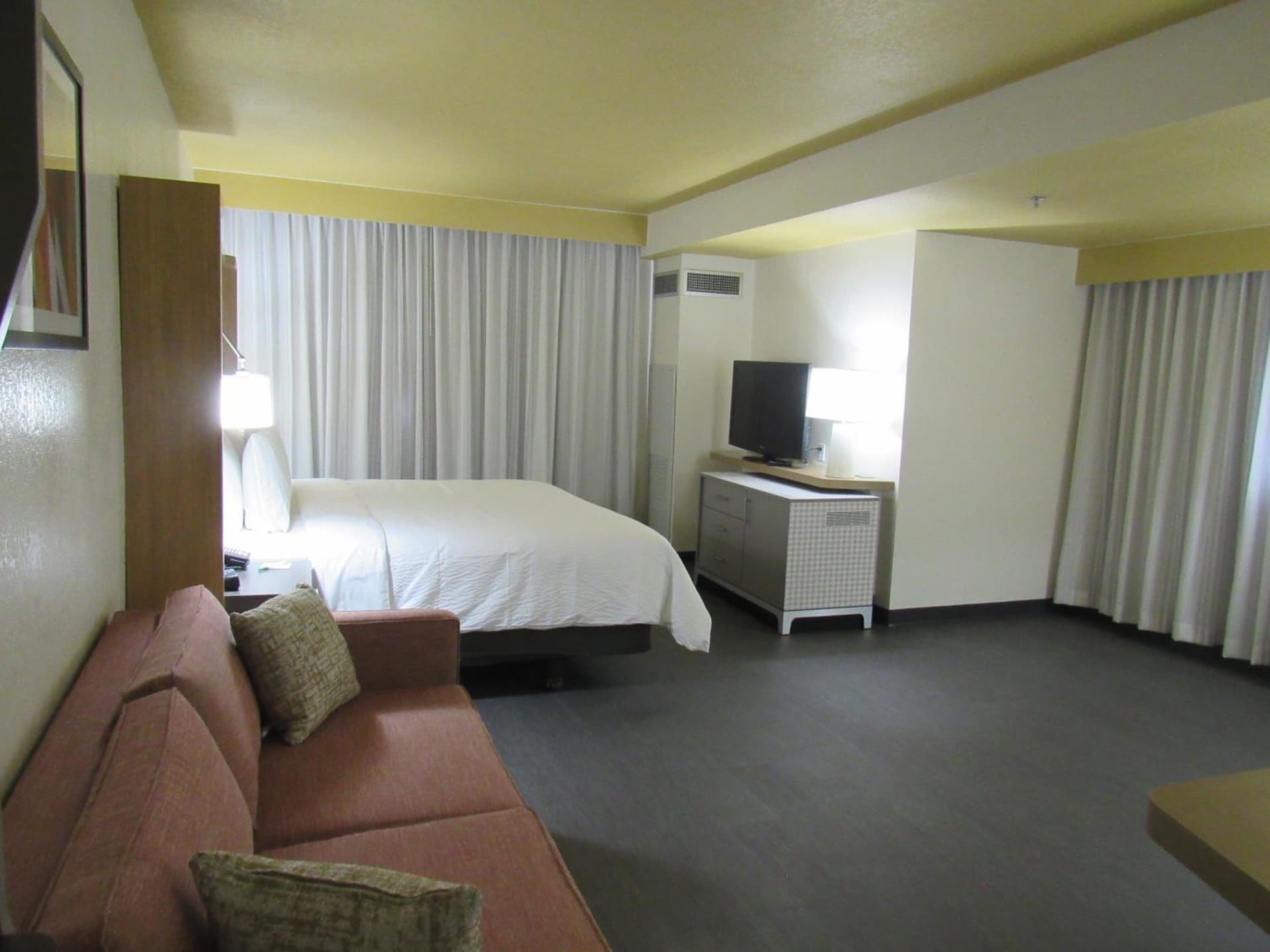Holiday Inn Orlando International Dr-ICON by IHG gallery photo in Orlando, FL — image 60