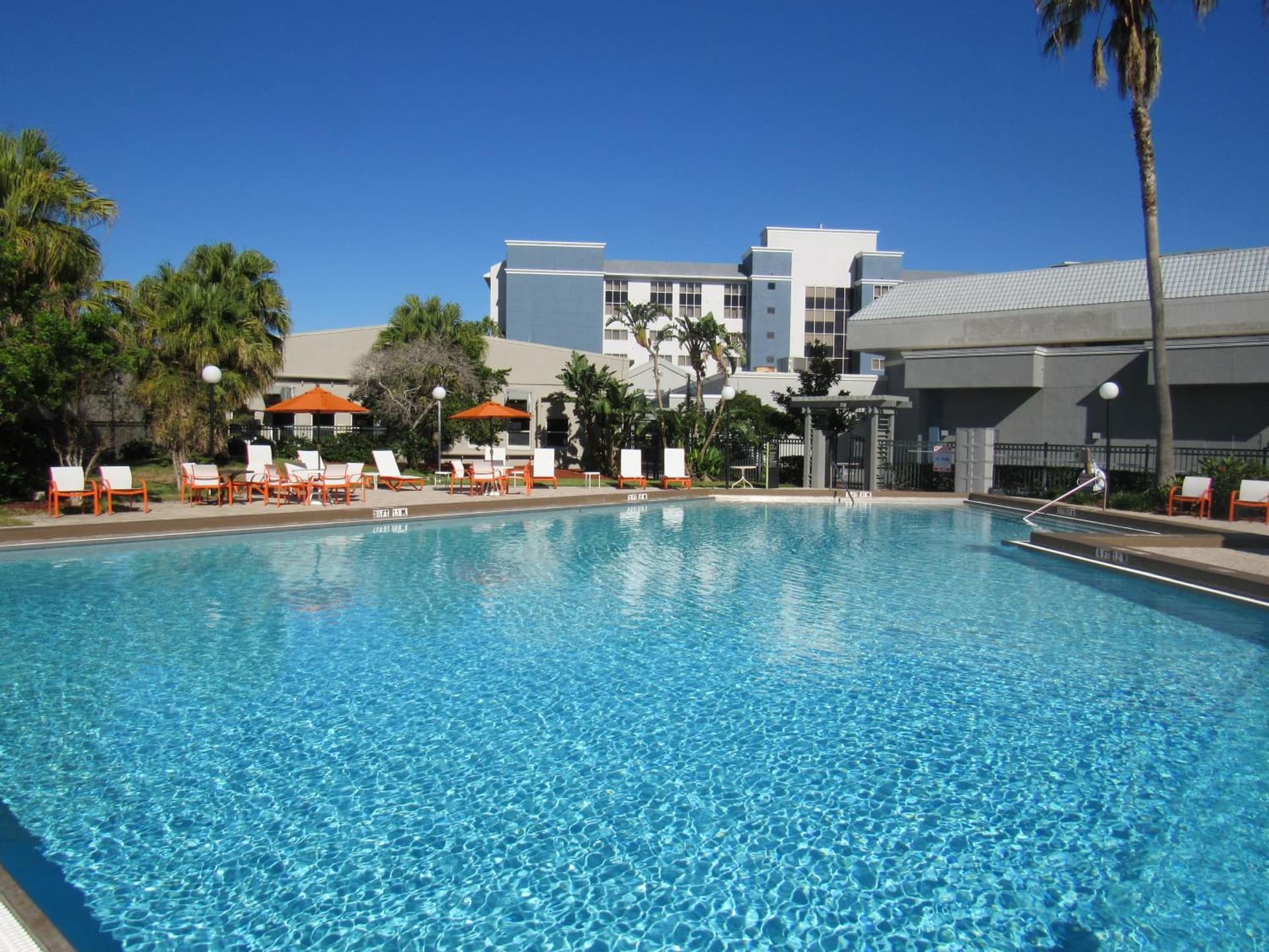 Holiday Inn Orlando International Dr-ICON by IHG gallery photo in Orlando, FL — image 32