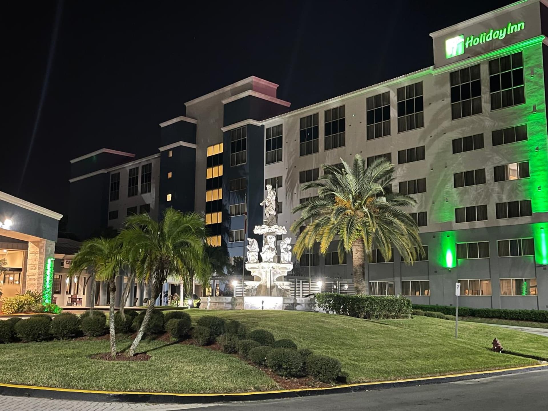 Holiday Inn Orlando International Dr-ICON by IHG gallery photo in Orlando, FL — image 50