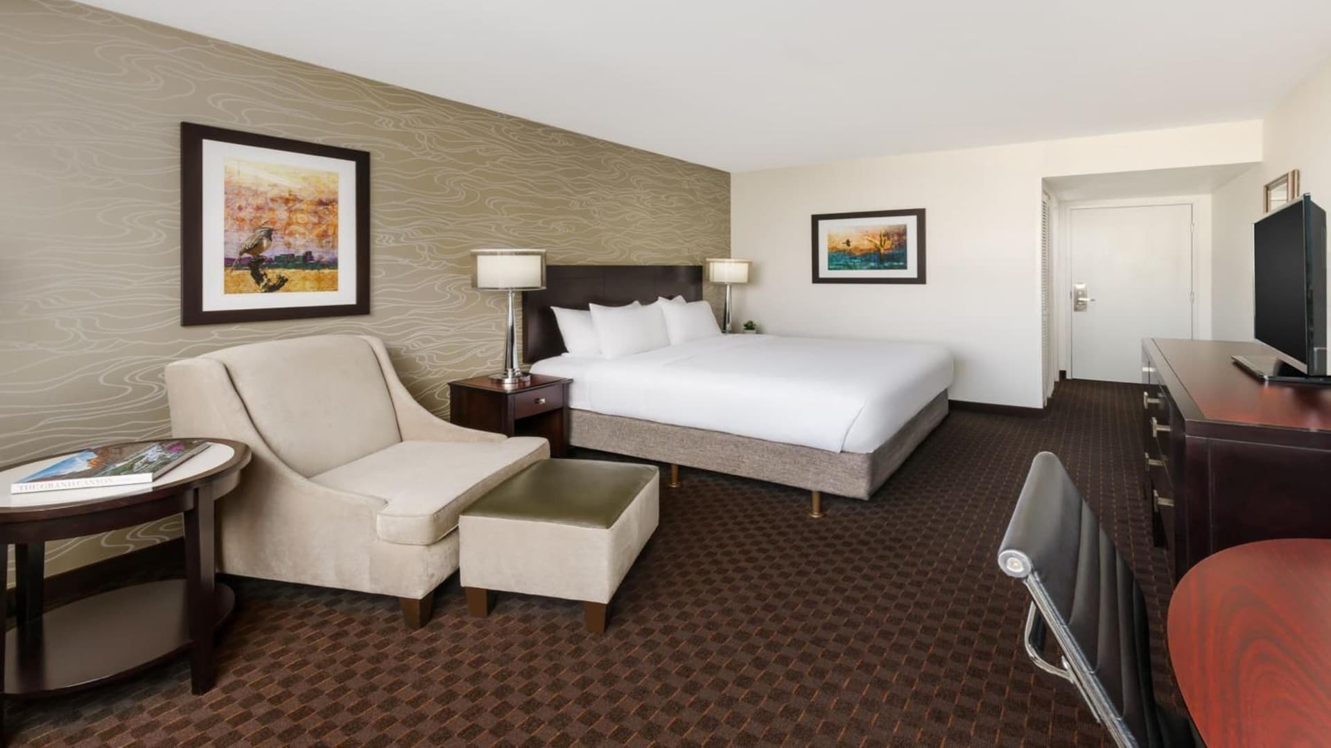 Crowne Plaza Phoenix Airport - PHX by IHG gallery photo in Phoenix, AZ — image 44