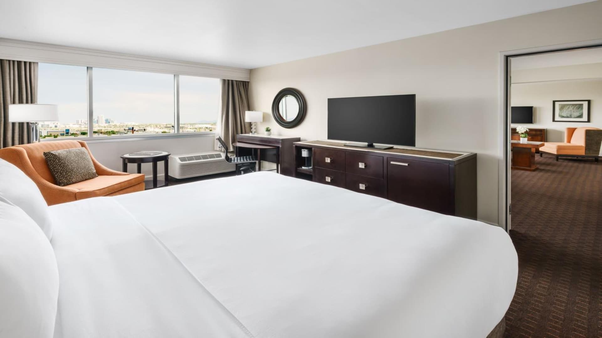 Crowne Plaza Phoenix Airport - PHX by IHG gallery photo in Phoenix, AZ — image 41