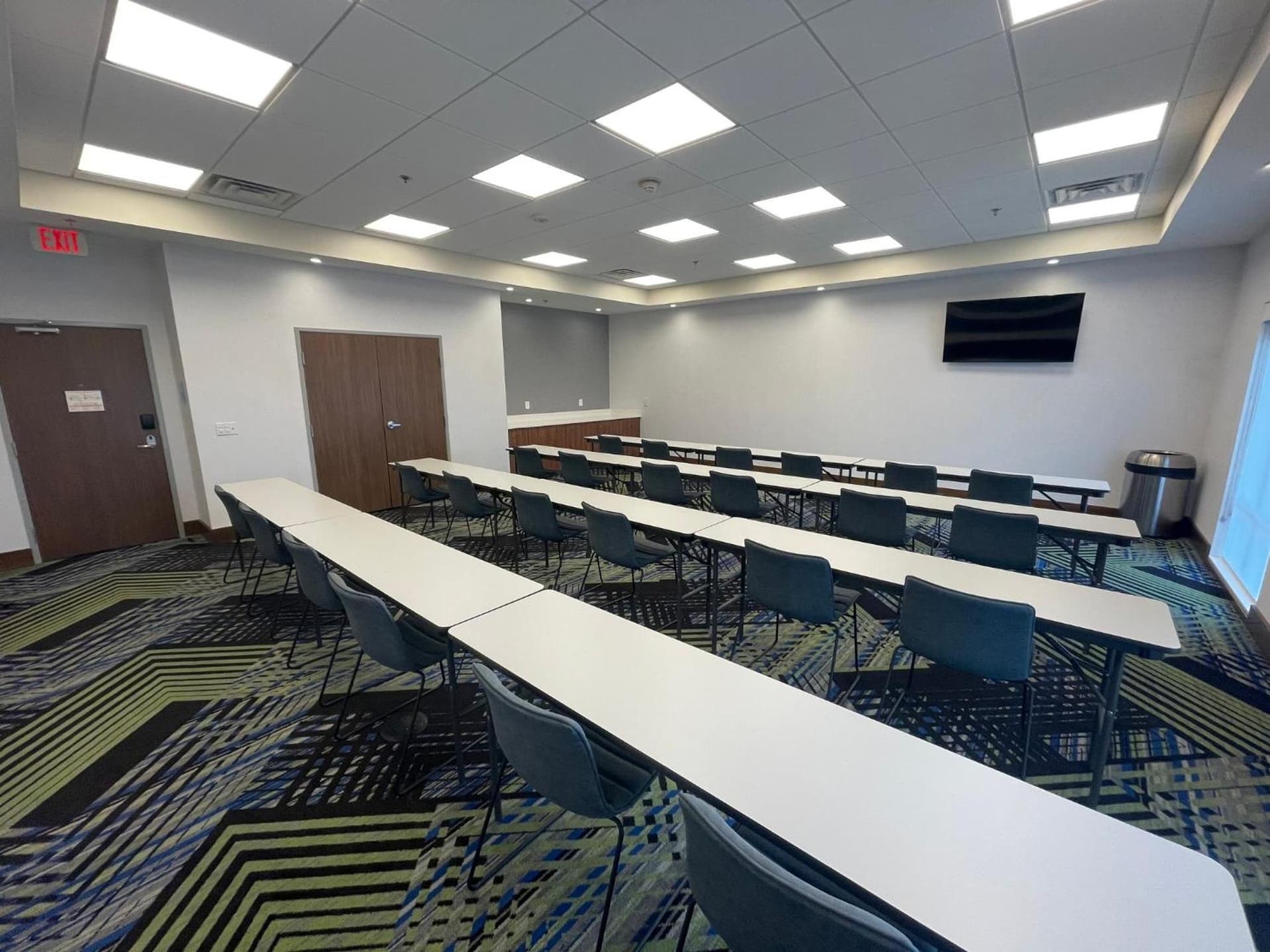 Holiday Inn Express & Suites Dayton East - Beavercreek by IHG gallery photo in Beavercreek, OH — image 29