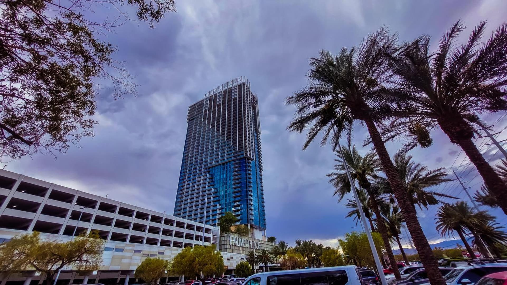 Luxury 53rd Flr Condo with Amazing Sunset View & Balcony NO ReFee at Palms Place featured exterior or lobby in Las Vegas, NV — similar hotel