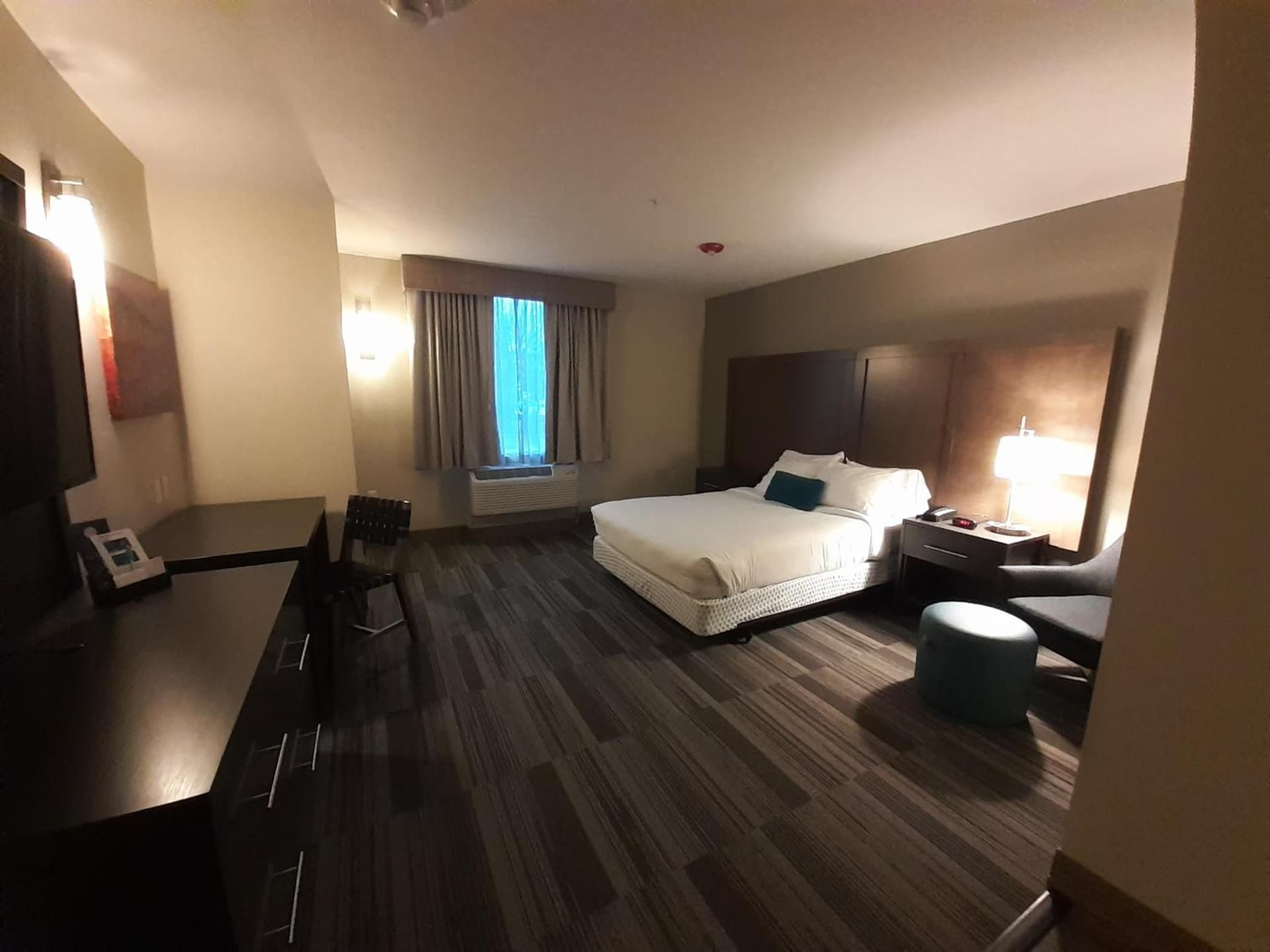 Simple Suites Boise Airport gallery photo in Boise, ID — image 15