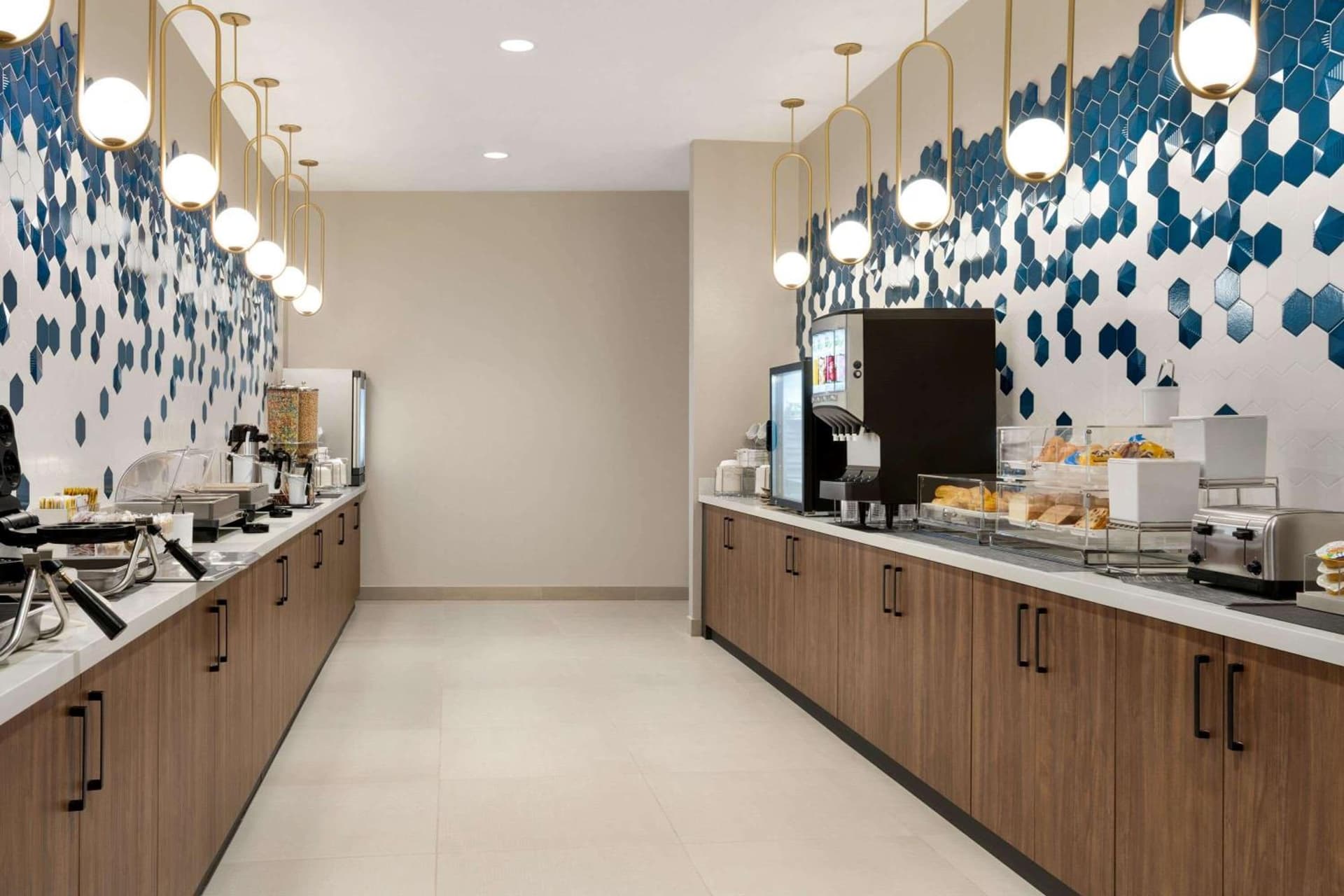 La Quinta Inn & Suites by Wyndham Denver Parker gallery photo in Parker, CO — image 41
