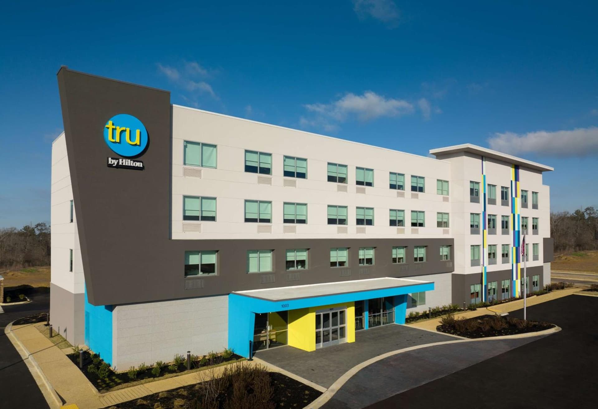Tru By Hilton Tupelo, Ms featured exterior or lobby in Tupelo, MS — similar hotel