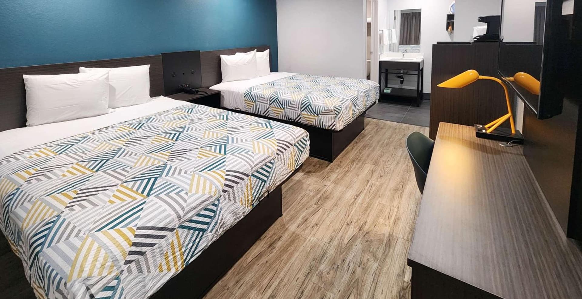 Studio 6 Suites San Ysidro CA San Diego South Bay interior in San Diego, CA — gallery photo 2