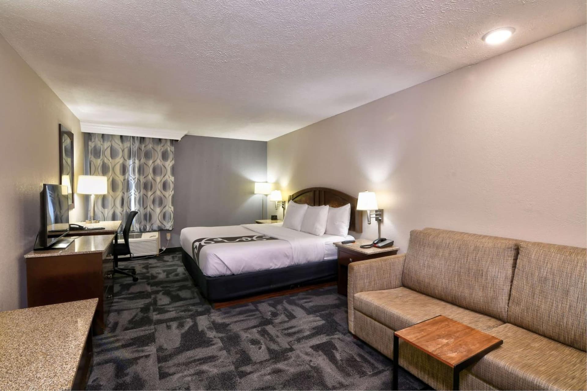 La Quinta by Wyndham Springfield South gallery photo in Springfield, MO — image 28