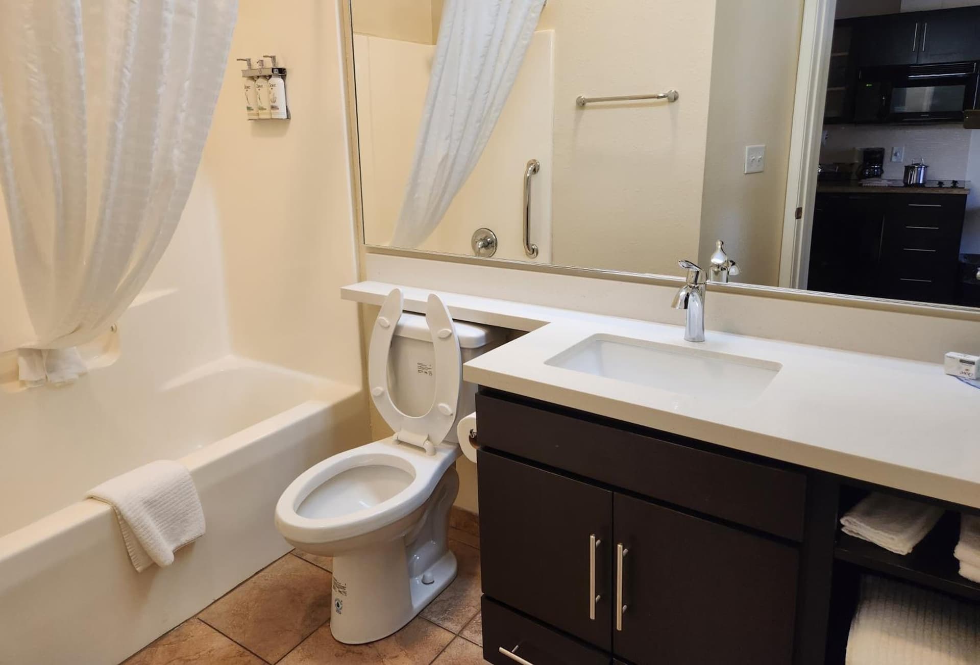 Candlewood Suites Greenville NC by IHG gallery photo in Greenville, NC — image 30