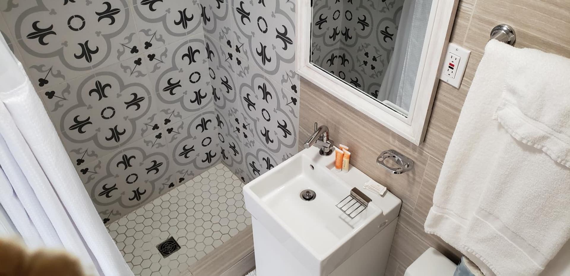 Jones Beach Hotel gallery photo in Wantagh, NY — image 20