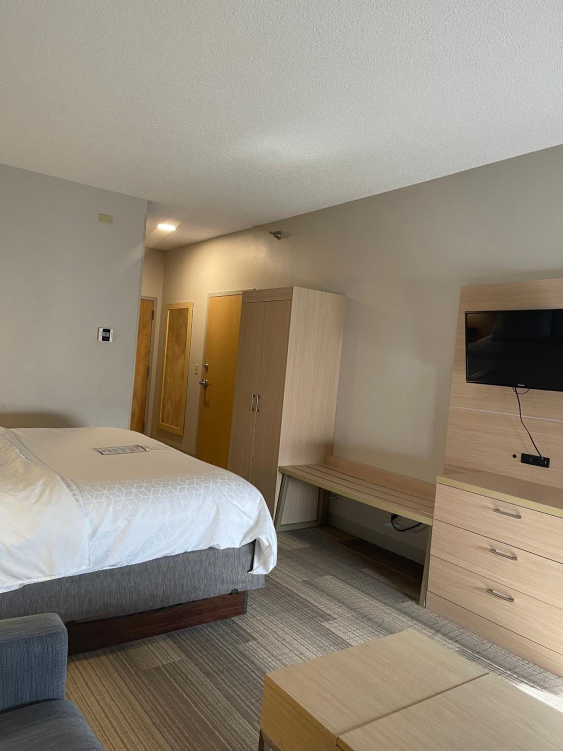 Holiday Inn Express Cedar Rapids - Collins Road by IHG gallery photo in Cedar Rapids, IA — image 36
