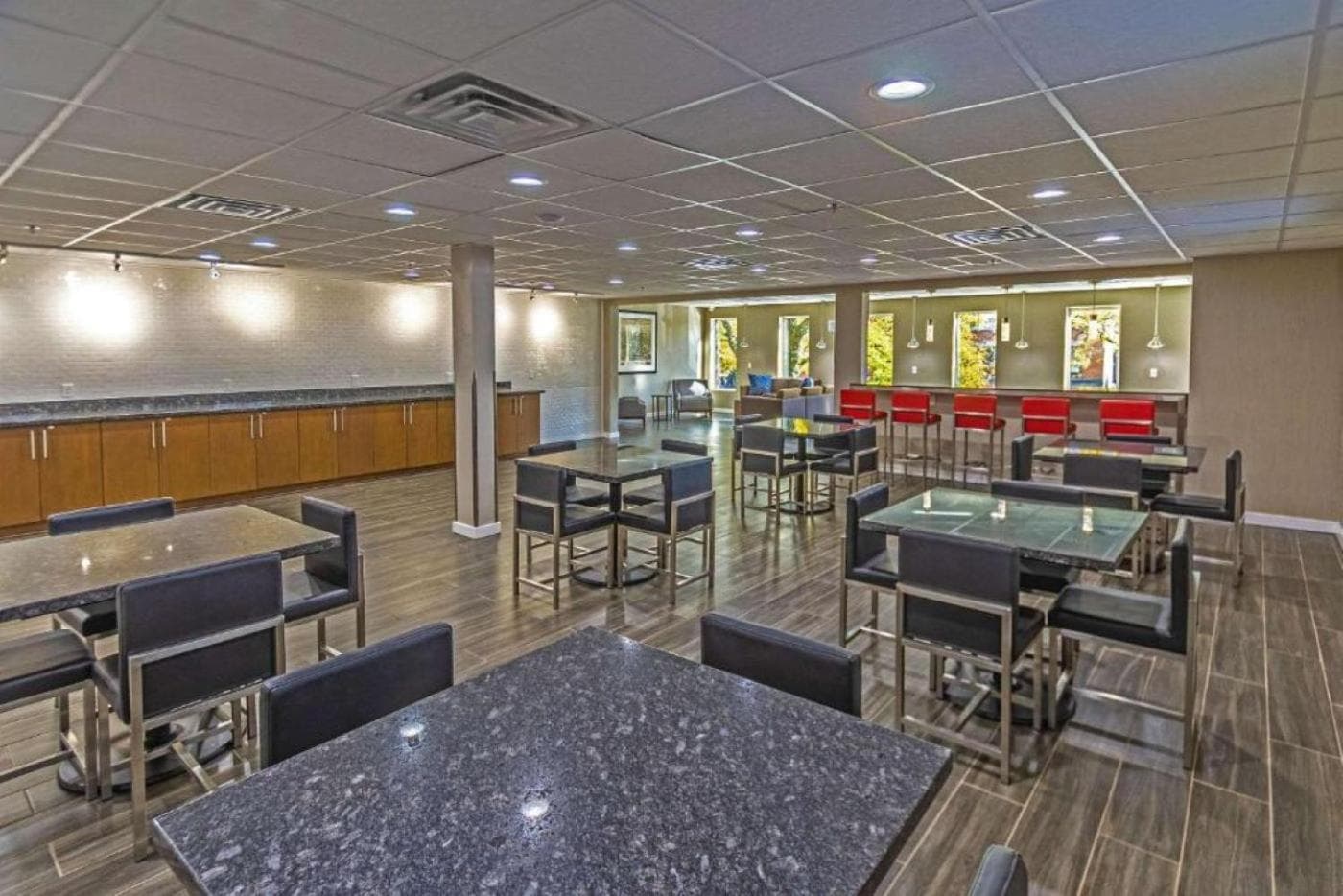 The Penn Stroud, Stroudsburg - Poconos, an Ascend Collection Hotel gallery photo in Stroudsburg, PA — image 23