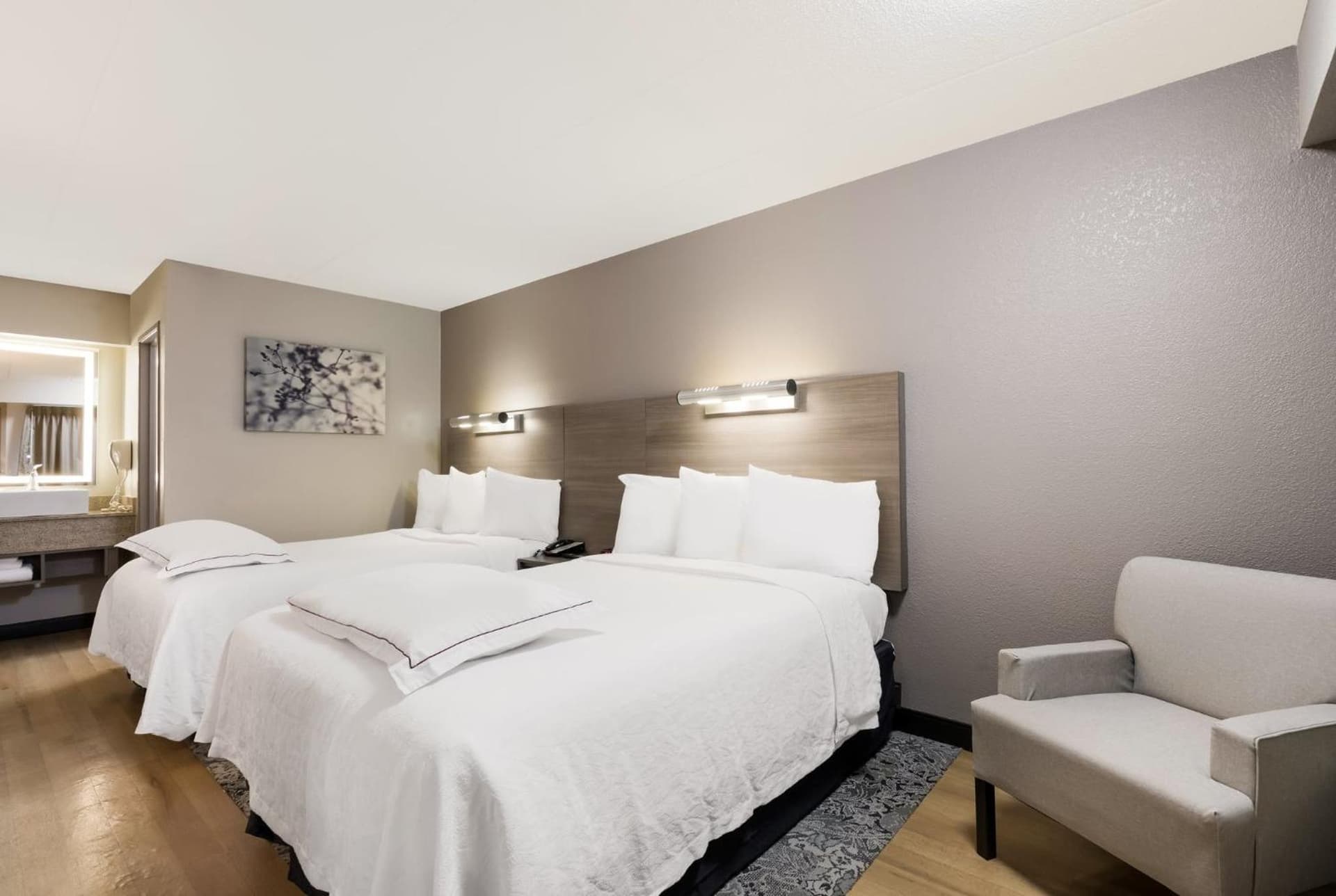 Red Roof Inn PLUS+ Chicago - Naperville gallery photo in Naperville, IL — image 28