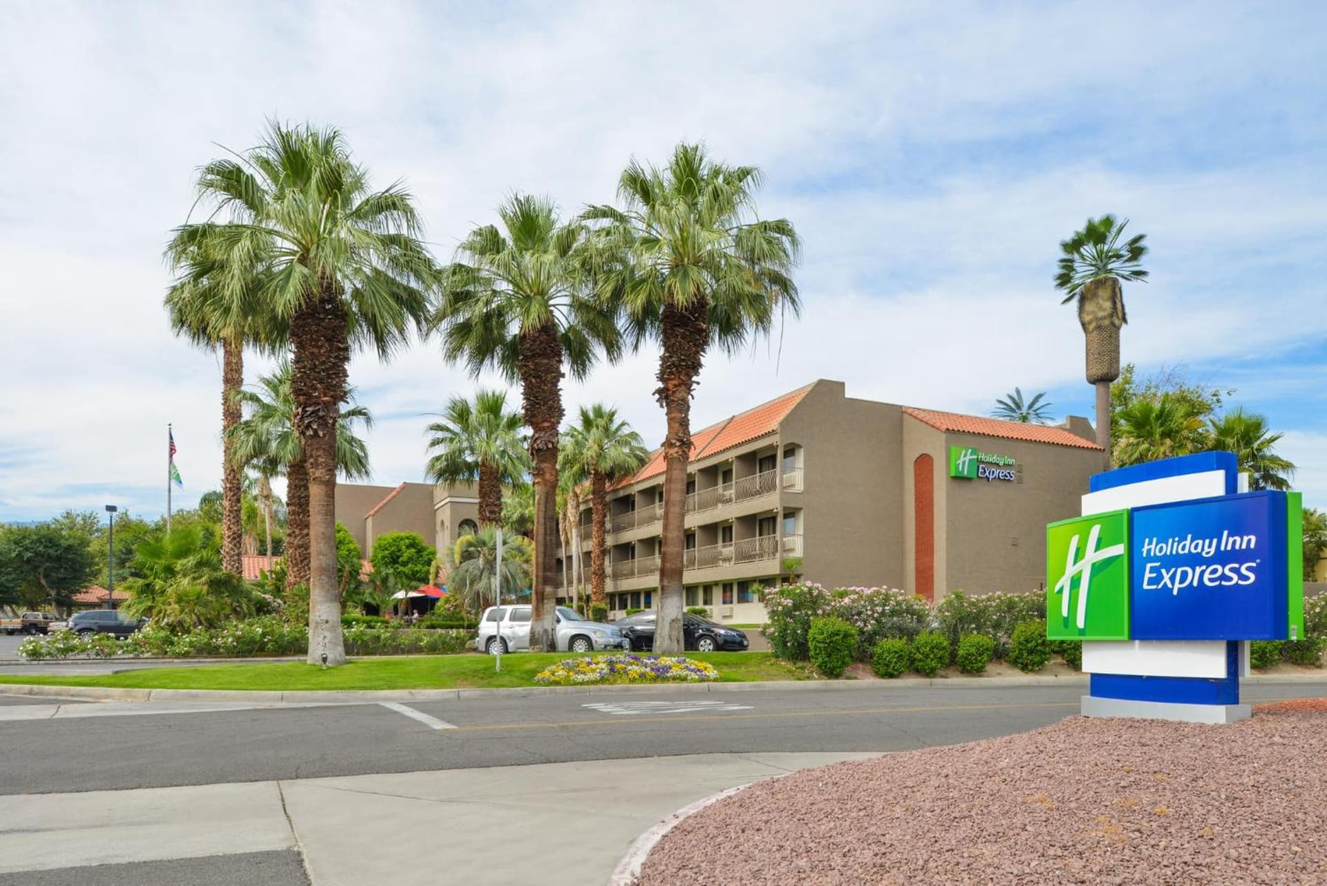 Holiday Inn Express Palm Desert by IHG featured exterior or lobby in Palm Desert, CA — similar hotel