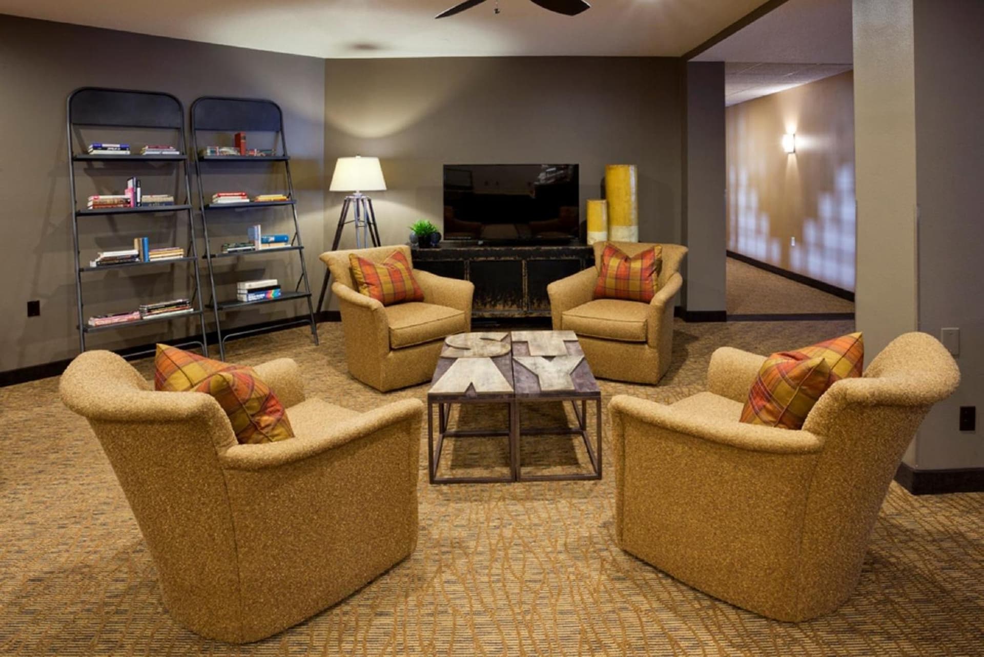 GrandStay Hotel & Suites La Crosse interior in La Crosse, WI — gallery photo 2