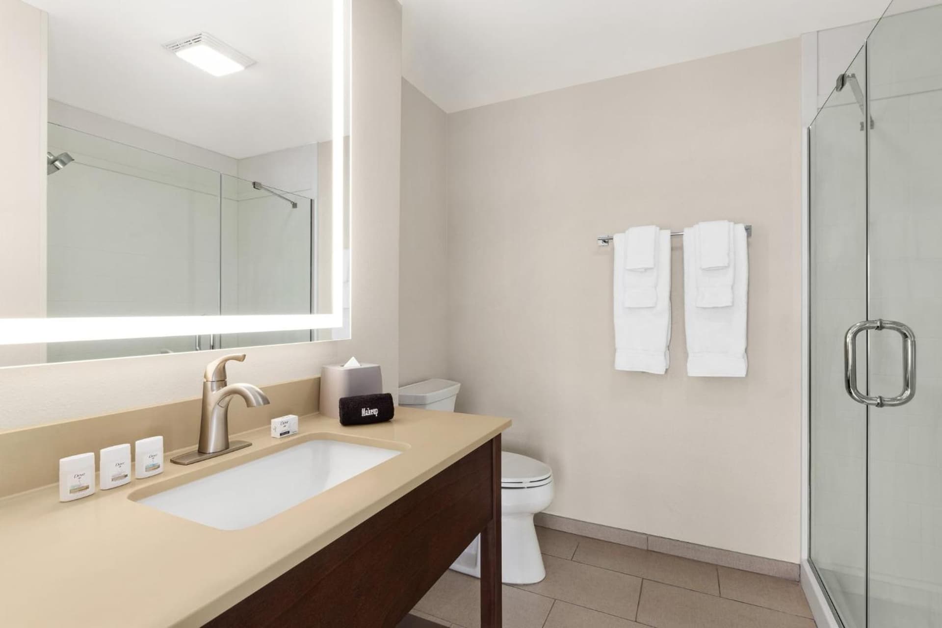 Holiday Inn Express & Suites Evansville Downtown by IHG gallery photo in Evansville, IN — image 48