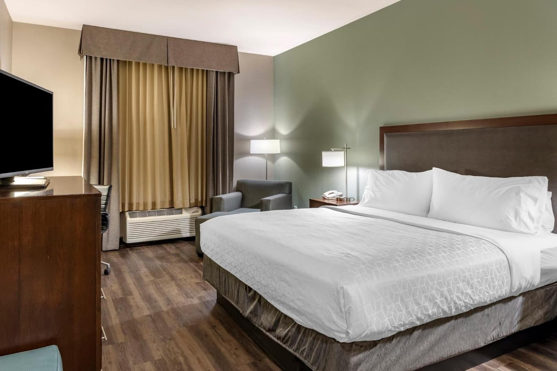 Holiday Inn Express & Suites Indio - Coachella Valley by IHG gallery photo in Indio, CA — image 74