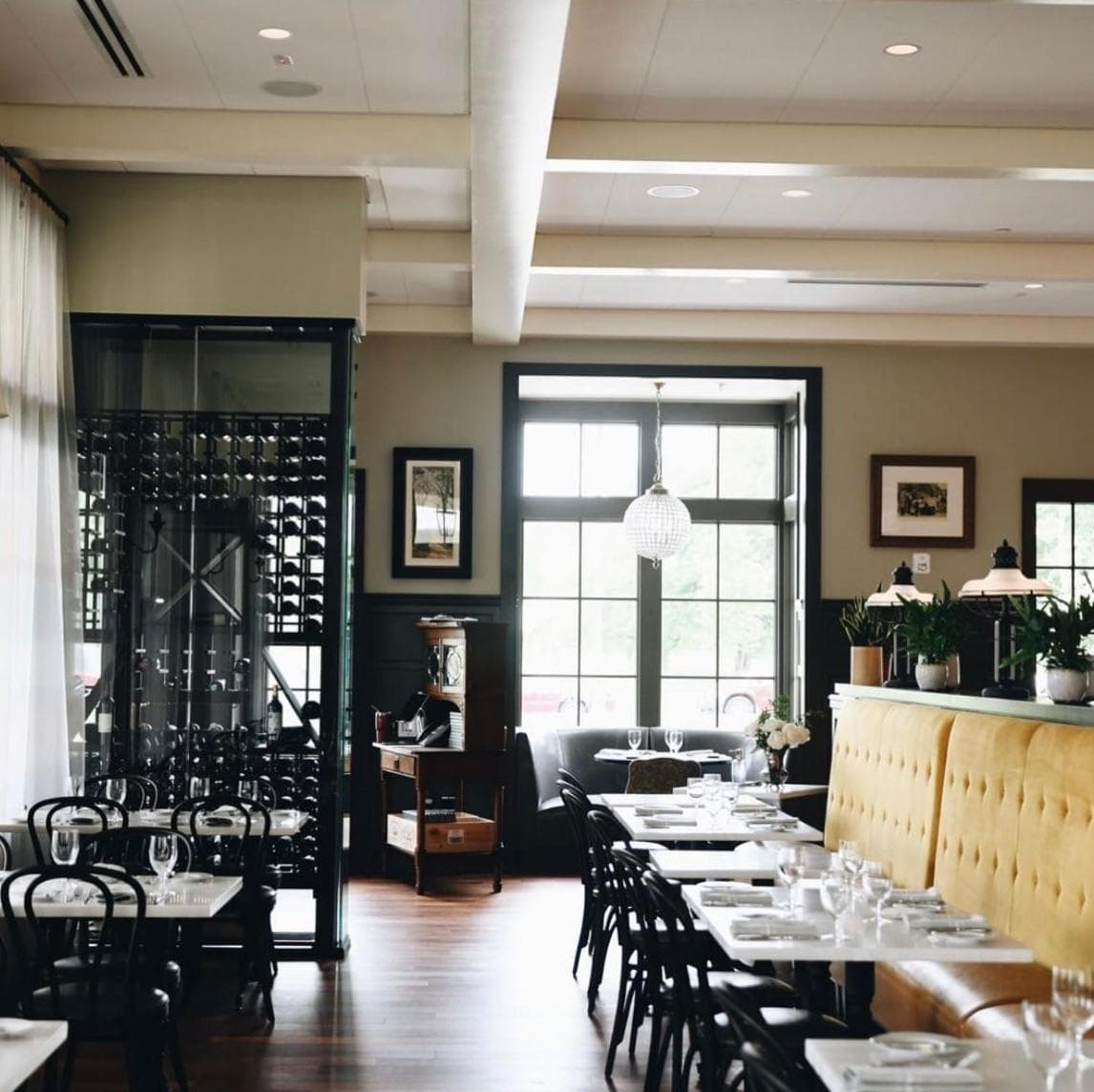 The Inn at Meadowbrook gallery photo in Prairie Village, KS — image 27