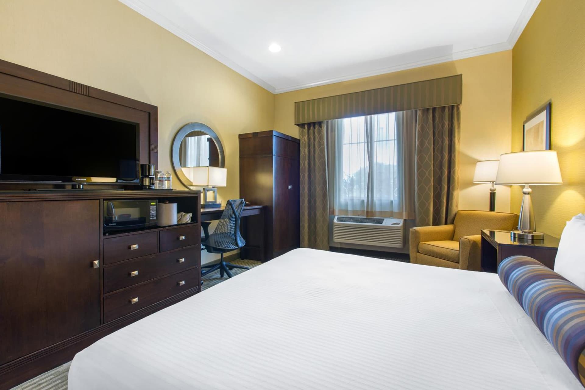 The Oaks Hotel & Suites gallery photo in Paso Robles — image 36