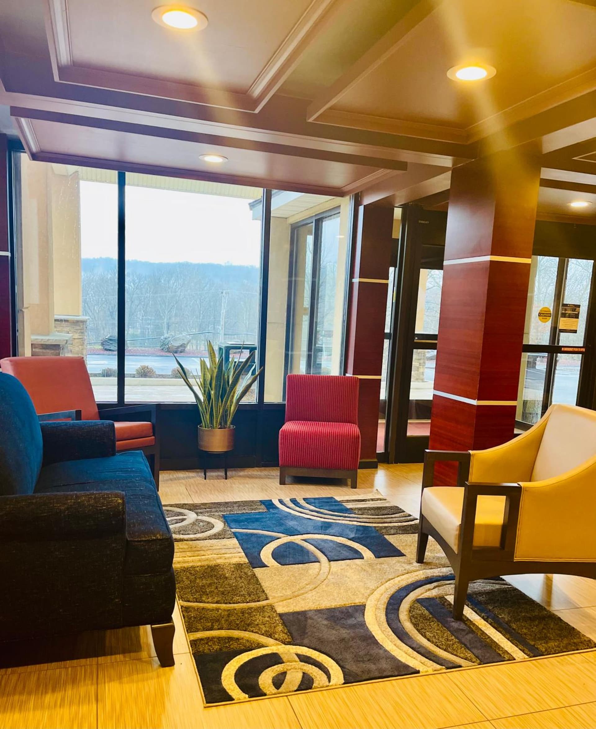 BEST WESTERN PLUS Poconos gallery photo in Tannersville — image 18