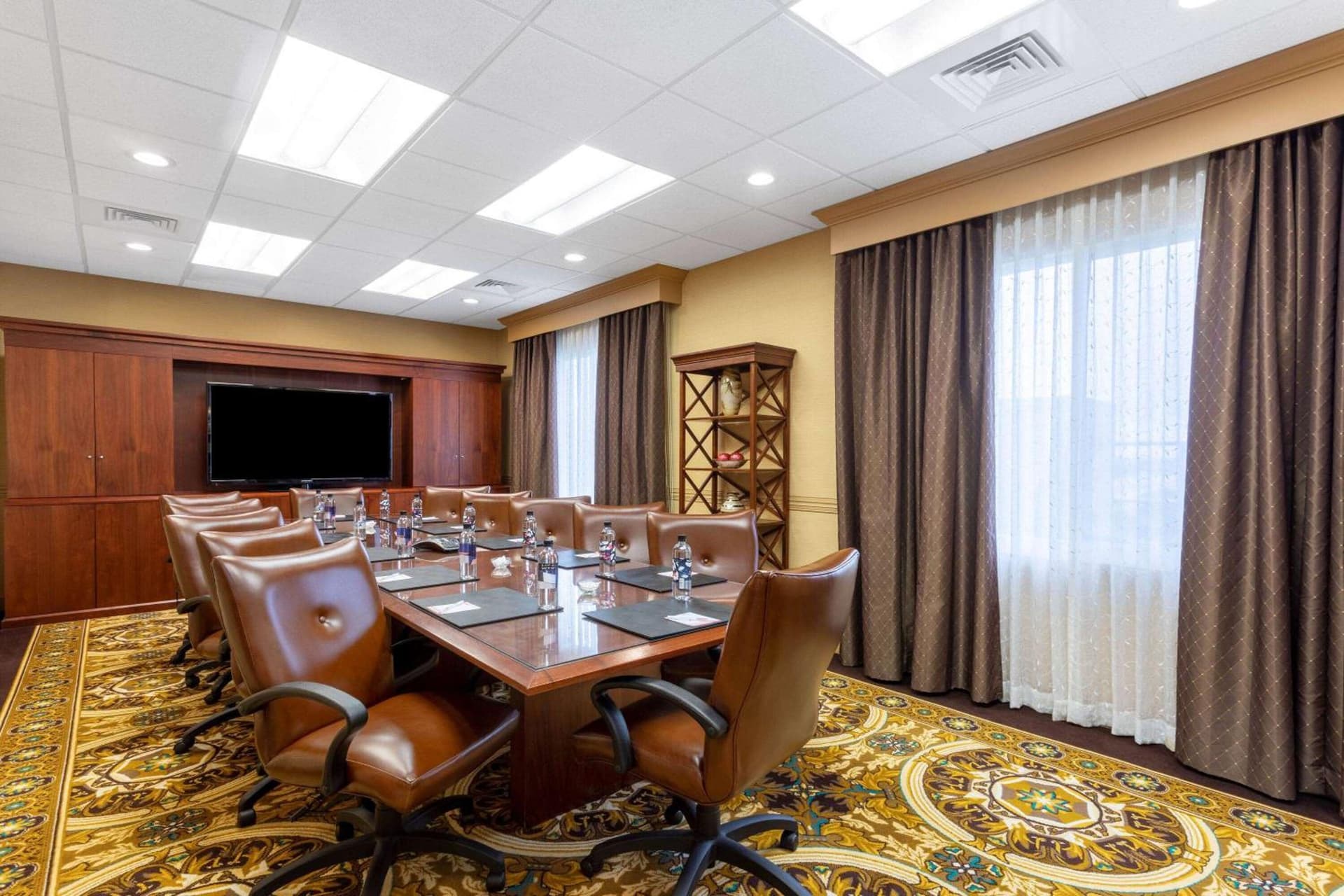 Hawthorn Extended Stay by Wyndham West Palm Beach Airport gallery photo in West Palm Beach, FL — image 29
