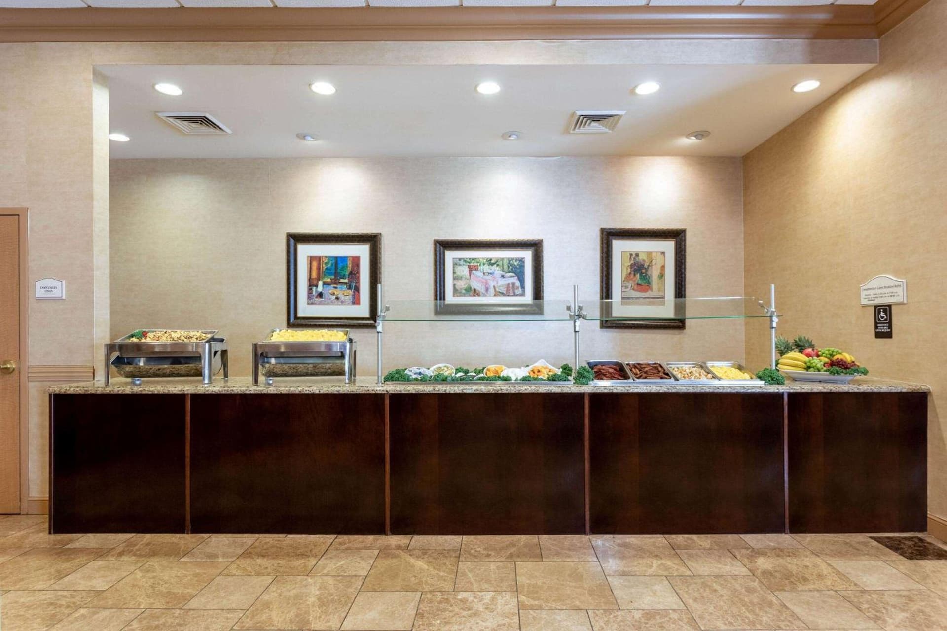Hawthorn Extended Stay by Wyndham West Palm Beach Airport gallery photo in West Palm Beach, FL — image 18
