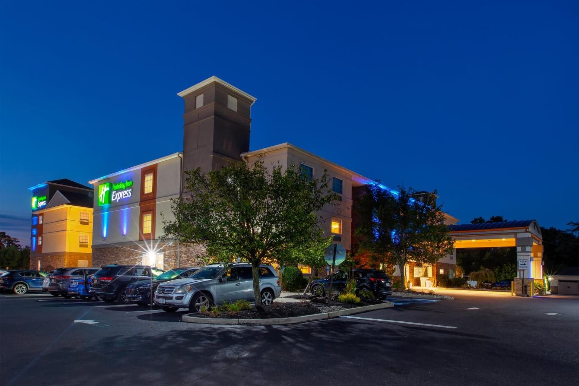 Holiday Inn Express Absecon-Atlantic City Area by IHG featured exterior or lobby in Absecon, NJ — similar hotel