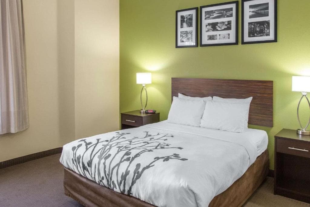 Sleep Inn & Suites Bakersfield North gallery photo in Bakersfield, CA — image 11