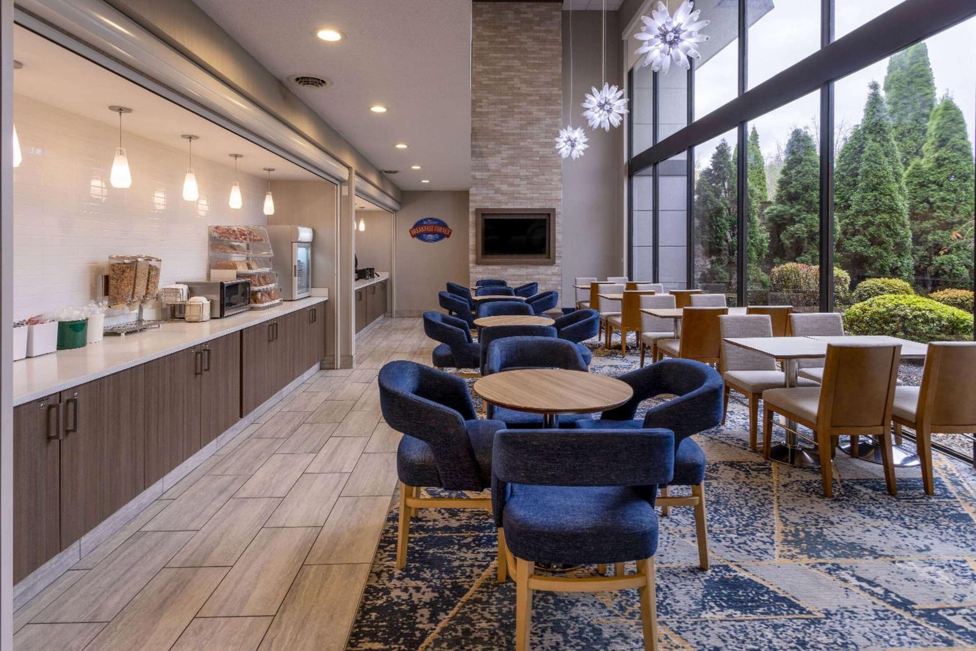 Baymont by Wyndham White Plains - Elmsford gallery photo in Elmsford, NY — image 43