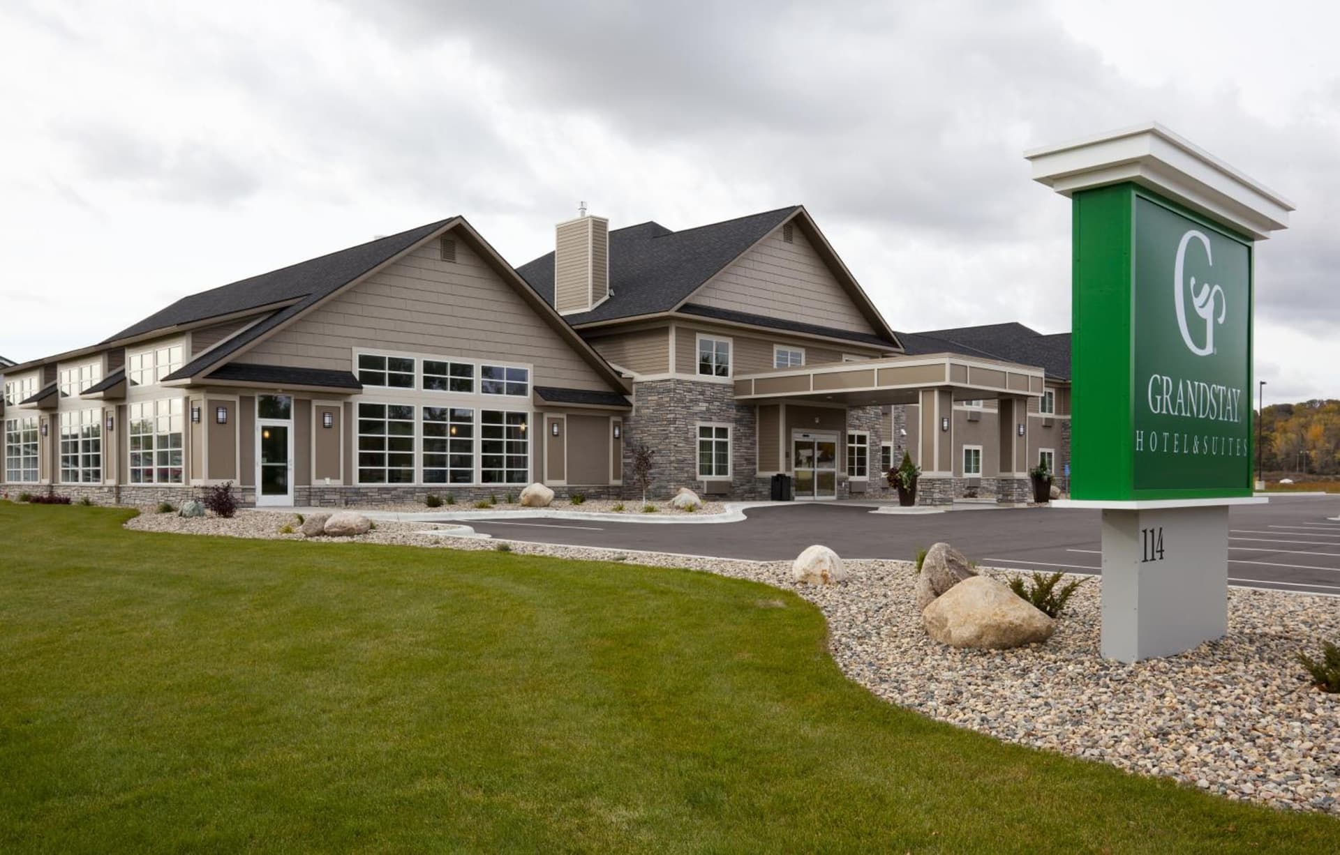 GrandStay Hotel & Suites - Glenwood featured exterior or lobby in Glenwood, MN — similar hotel