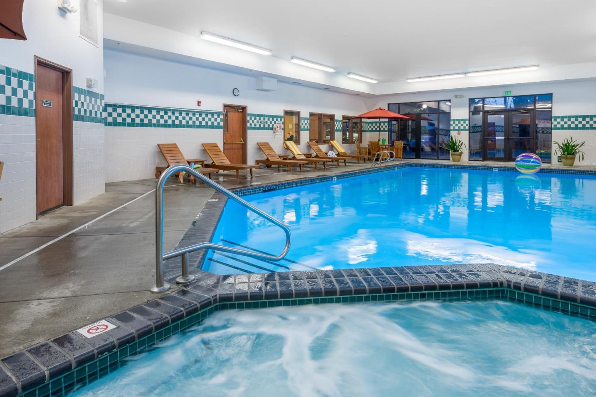 Wood River Inn & Suite property views in Hailey, ID — gallery photo 3