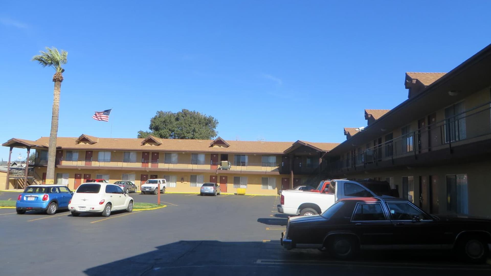 HOTEL SALINA gallery photo in Beaumont, CA — image 6