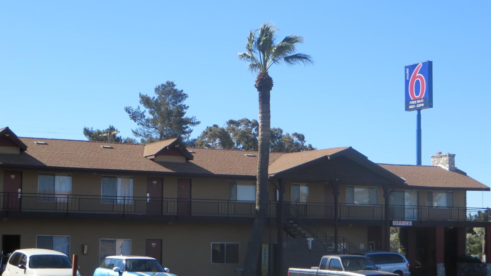 HOTEL SALINA gallery photo in Beaumont, CA — image 18