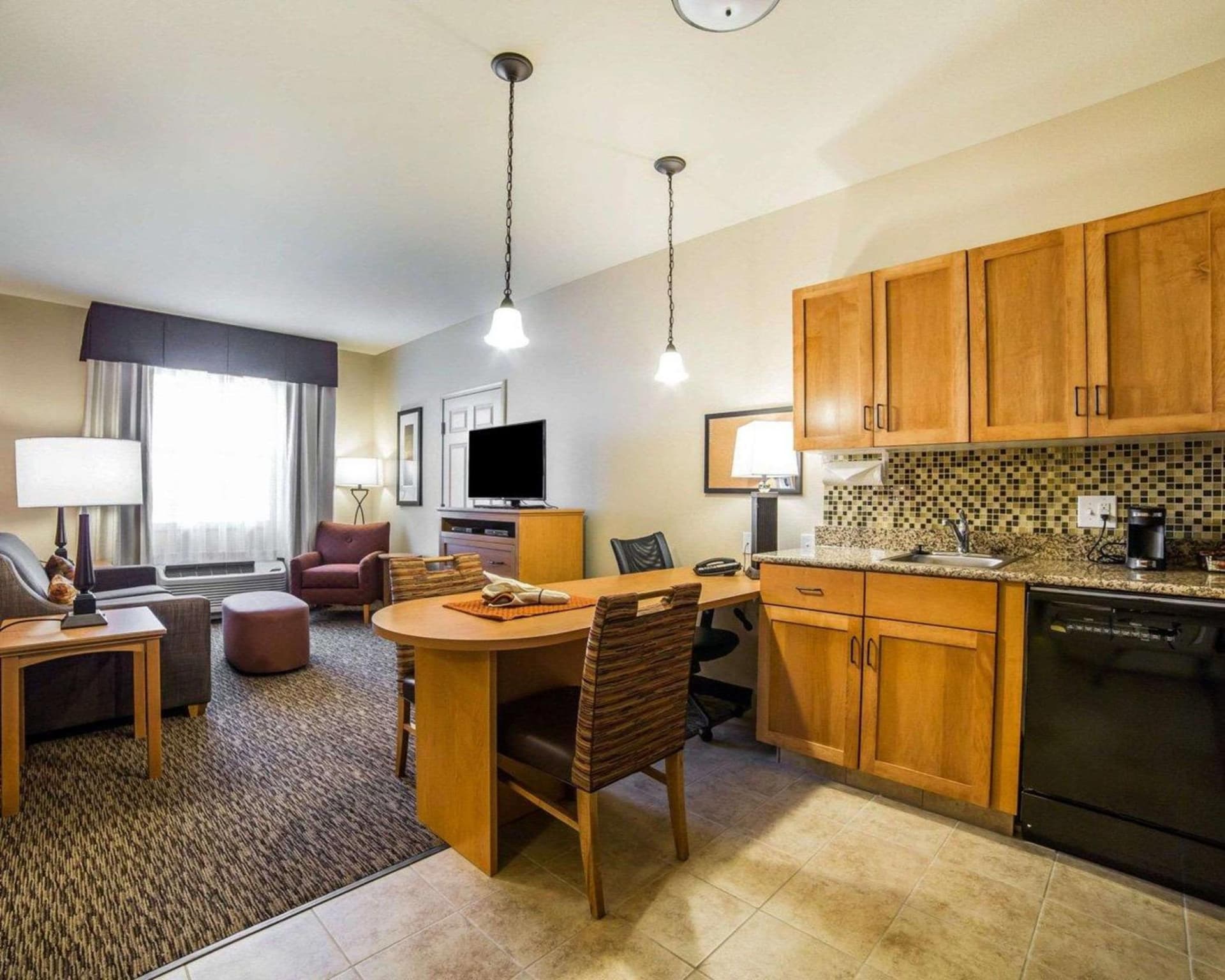 MainStay Suites Sidney - Medical Center interior in Sidney, MT — gallery photo 2