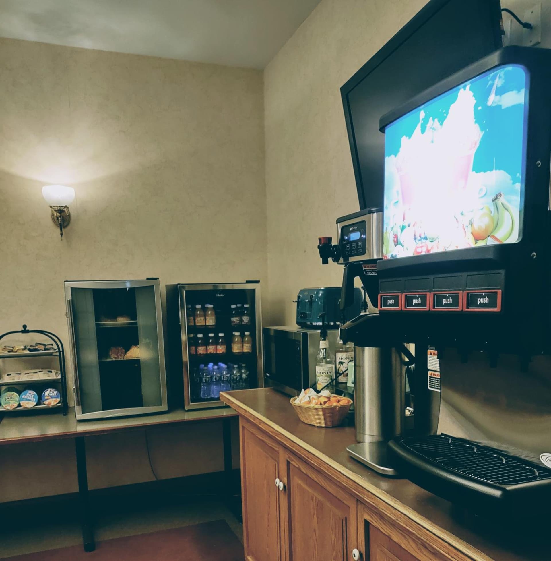 Nuks Executive Suites gallery photo in De Pere, WI — image 25