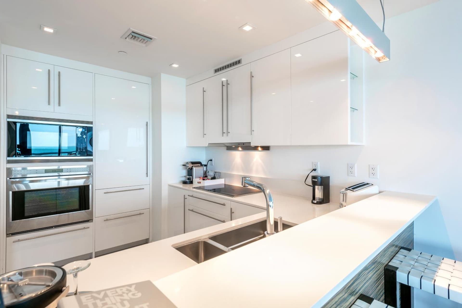 Oceanfront Private Residence at South Beach - 828 interior in Miami Beach, FL — gallery photo 2