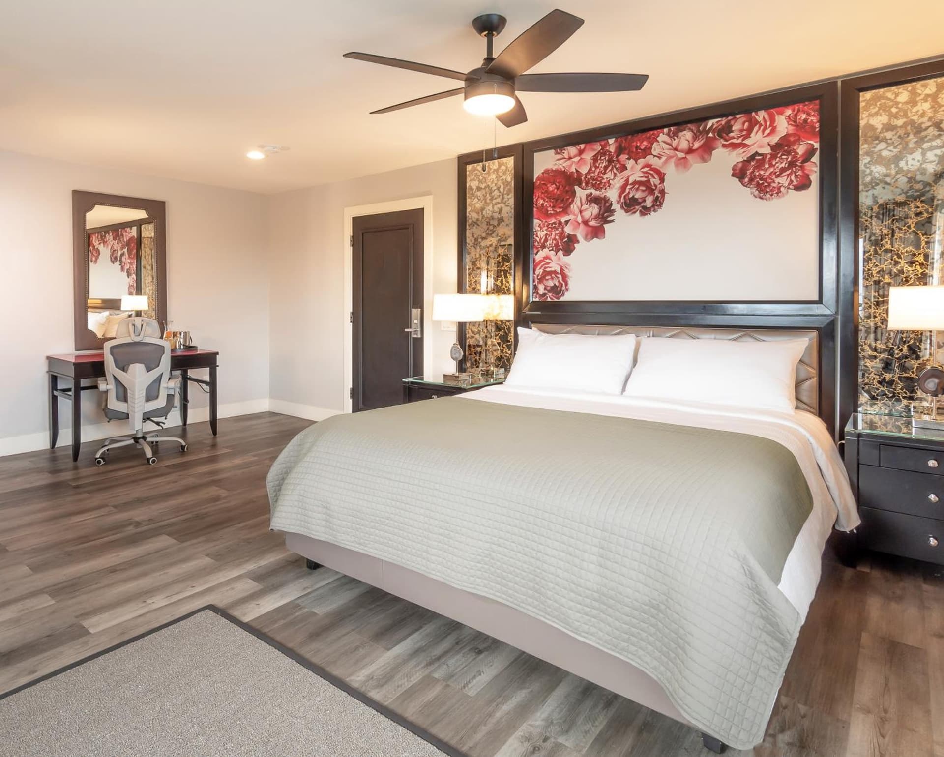 Onsen Hotel and Spa gallery photo in Desert Hot Springs, CA — image 28
