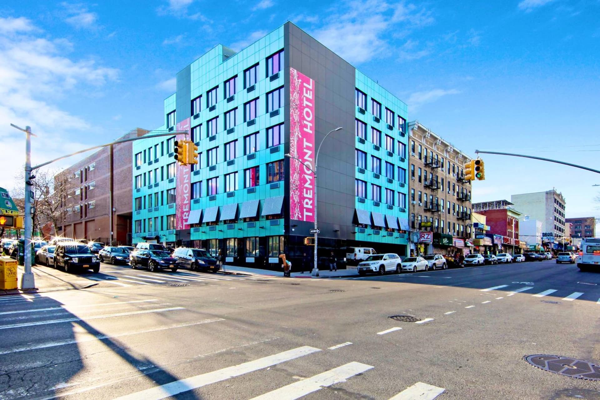 TREMONT HOTEL BRONx-GRAND OPENING property views in Bronx, NY — gallery photo 3