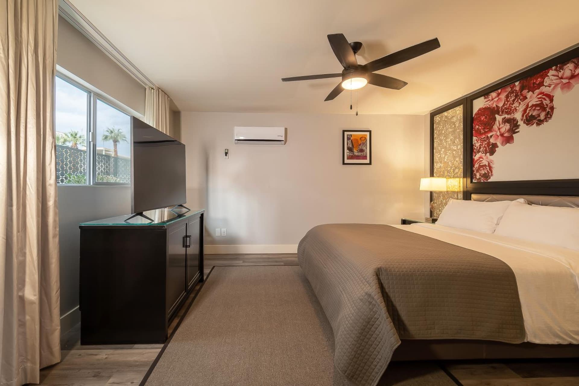Onsen Hotel and Spa gallery photo in Desert Hot Springs, CA — image 19