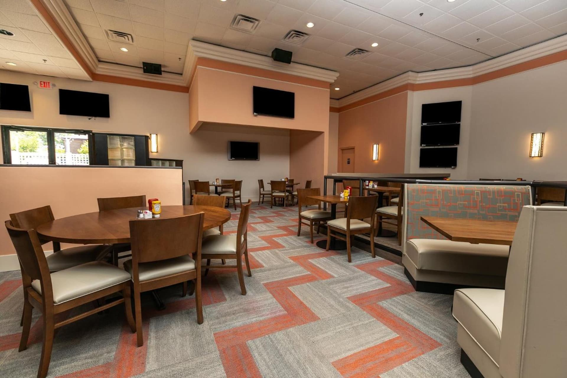 Wyndham Executive Center Columbia gallery photo in Columbia, MO — image 12