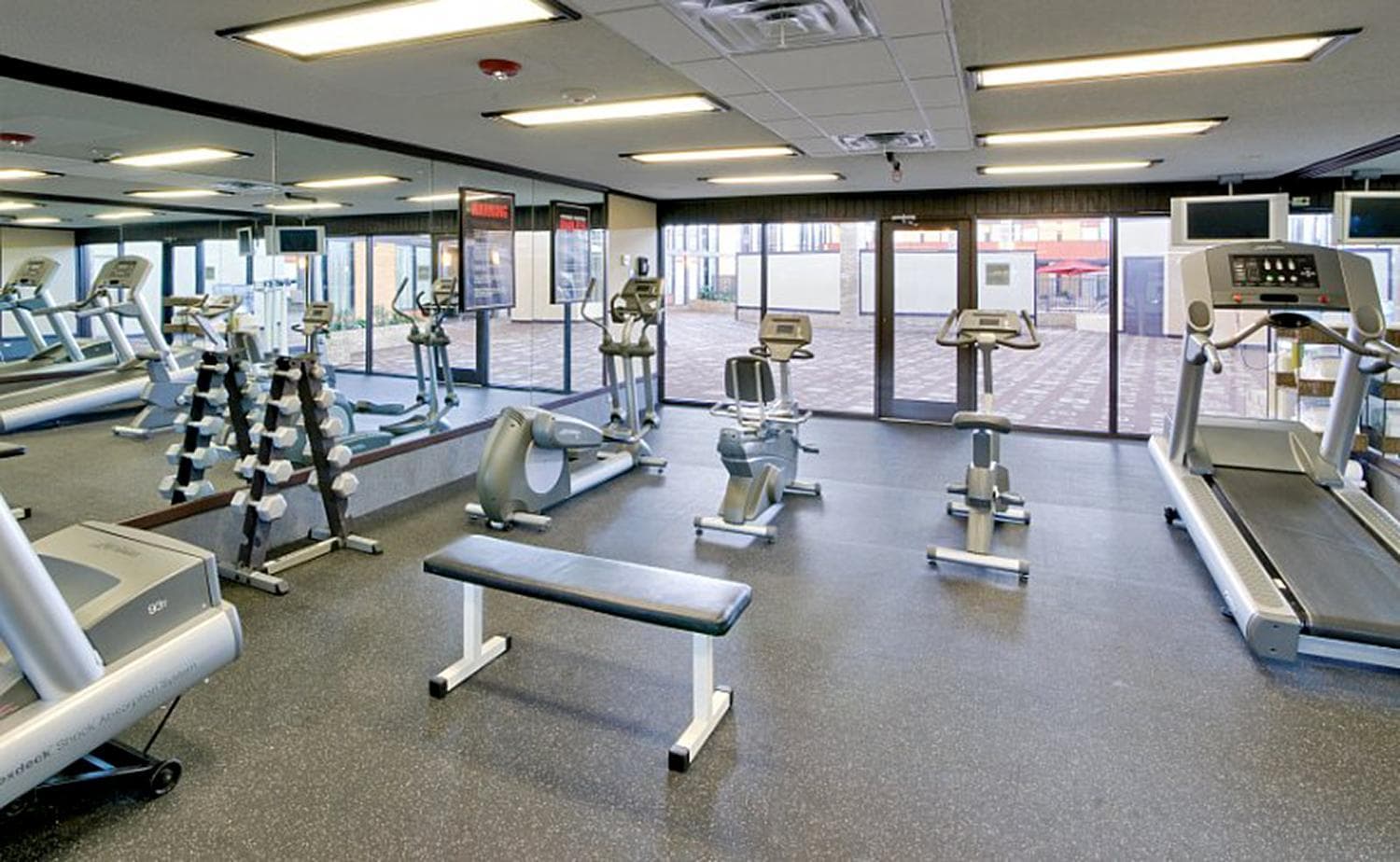 Wyndham Garden OKC Airport - Event Center, Indoor pool, Arcade Near Paycom, Fairgrounds gallery photo in Oklahoma City, OK — image 23