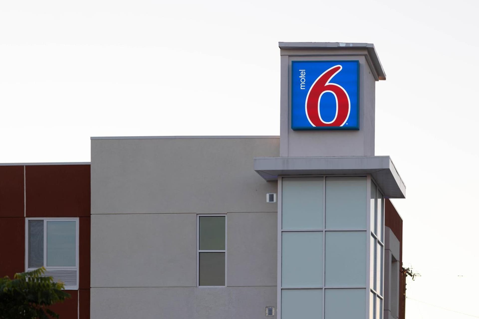 Motel 6 Highland CA San Bernardino East interior in Highland, CA — gallery photo 2