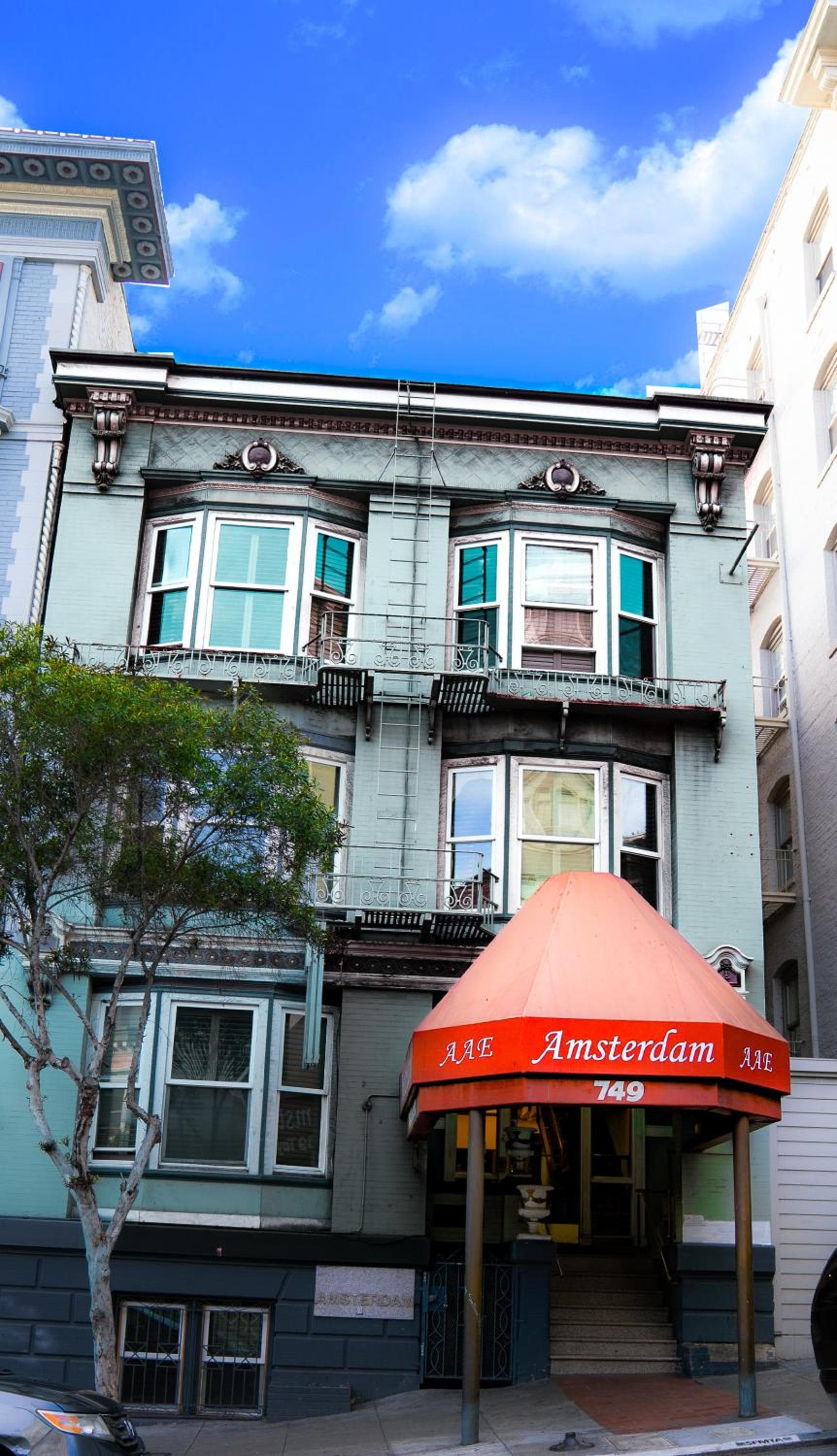 Amsterdam Hostel featured exterior or lobby in San Francisco, CA — similar hotel