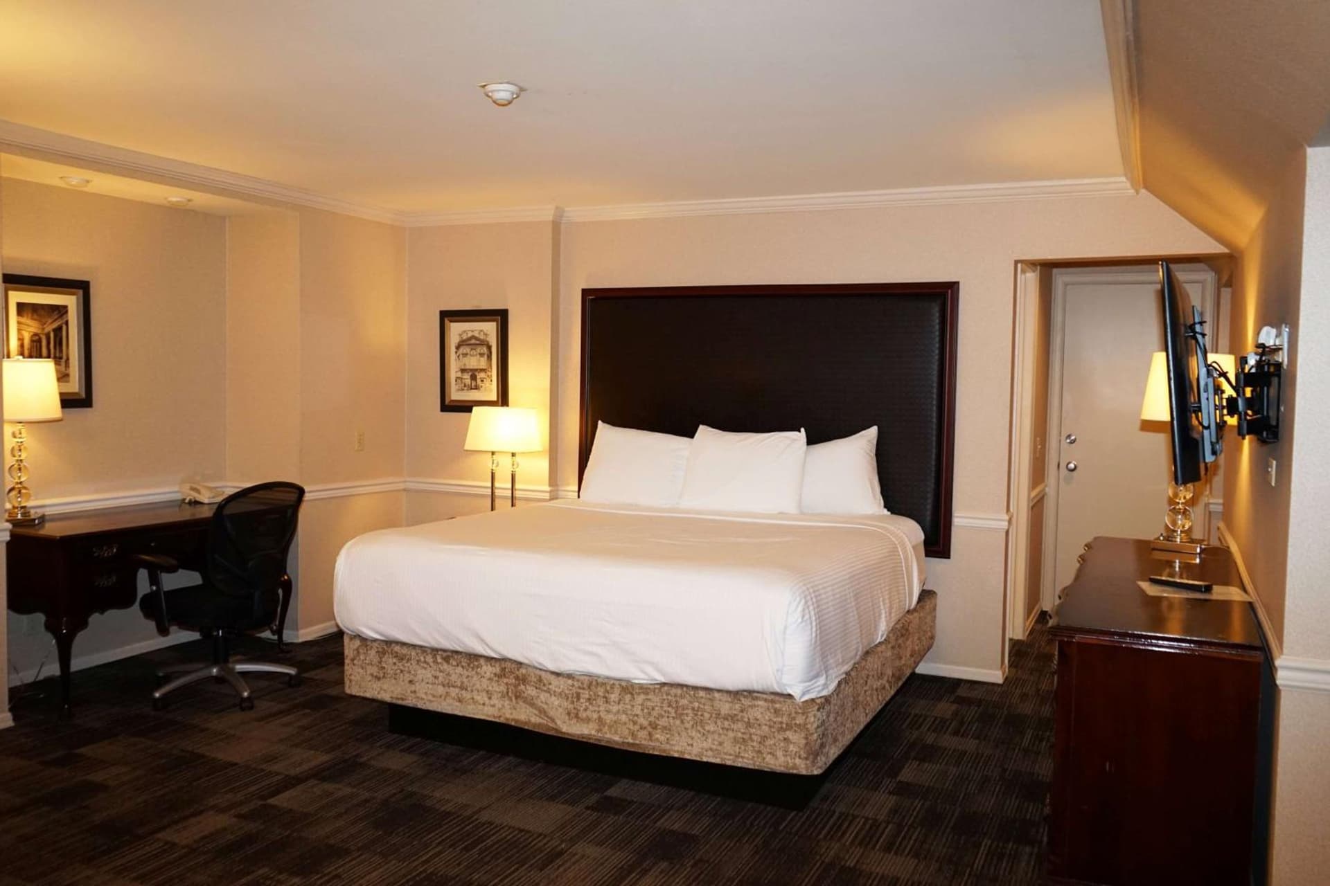Wingate by Wyndham Bellingham Heritage Inn gallery photo in Bellingham, WA — image 31